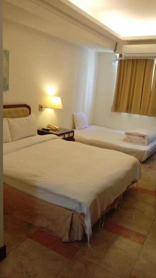 Peach Hotel Hsinchu City Exterior photo